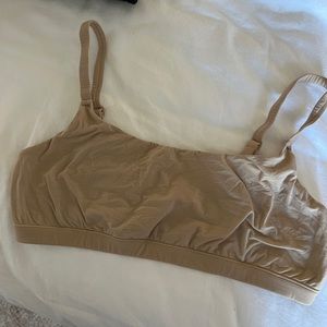 SKIMS Fits Everybody bralette